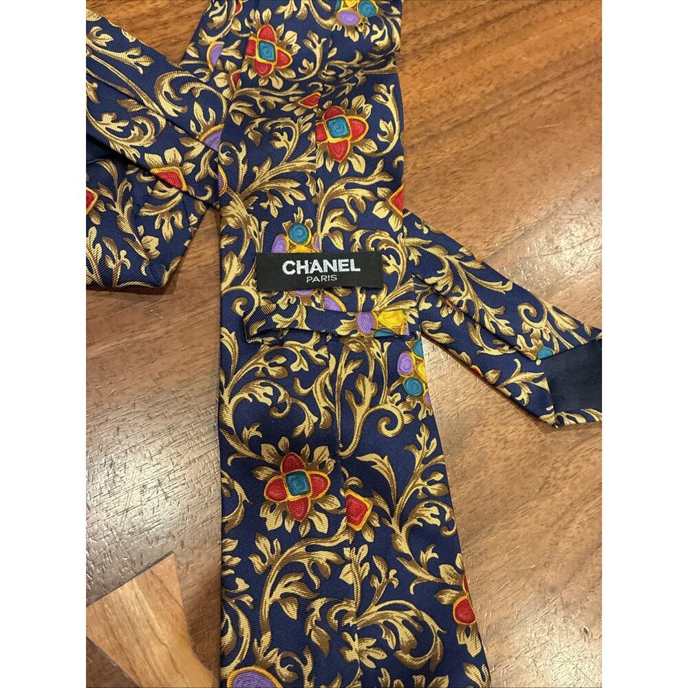 Chanel Men’s Silk Tie Monogram Pattern - Picture 3 of 7